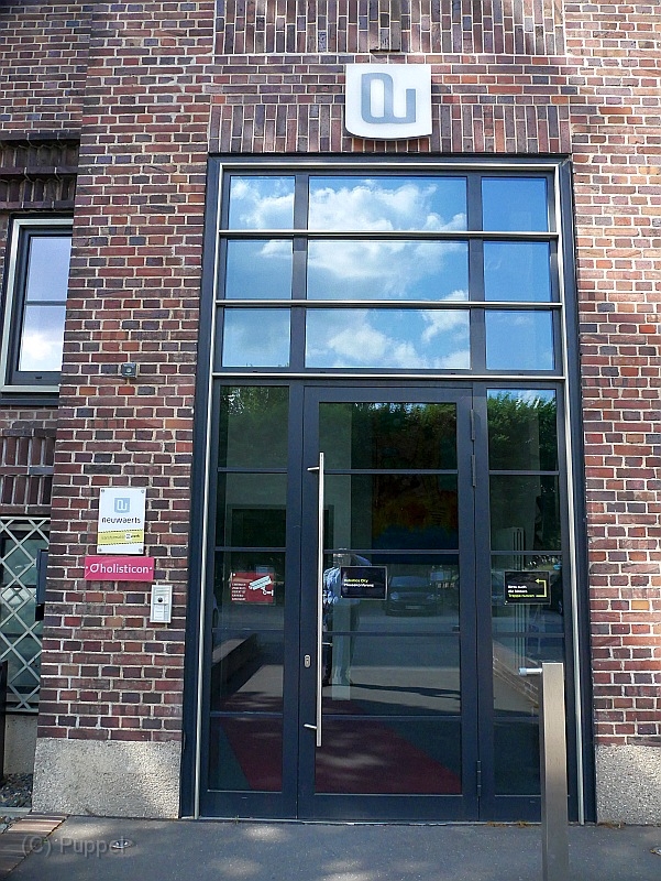 E P4030986.JPG